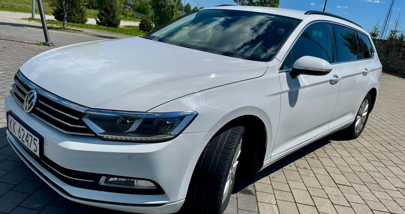 Volkswagen Passat cena 34900 przebieg: 306000, rok produkcji 2016 z Nekla małe 407